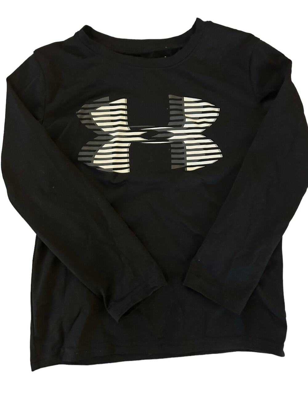 Under Armour Black Shirt szie 5
